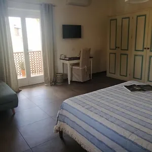 Maison Kainà Bed & Breakfast Olbia